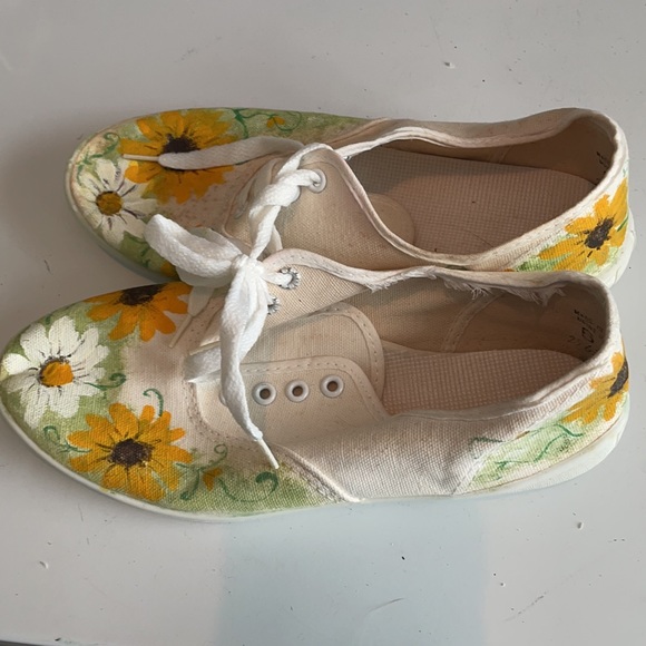 hand-painted white kids sneakers floral sunflowers size girls white